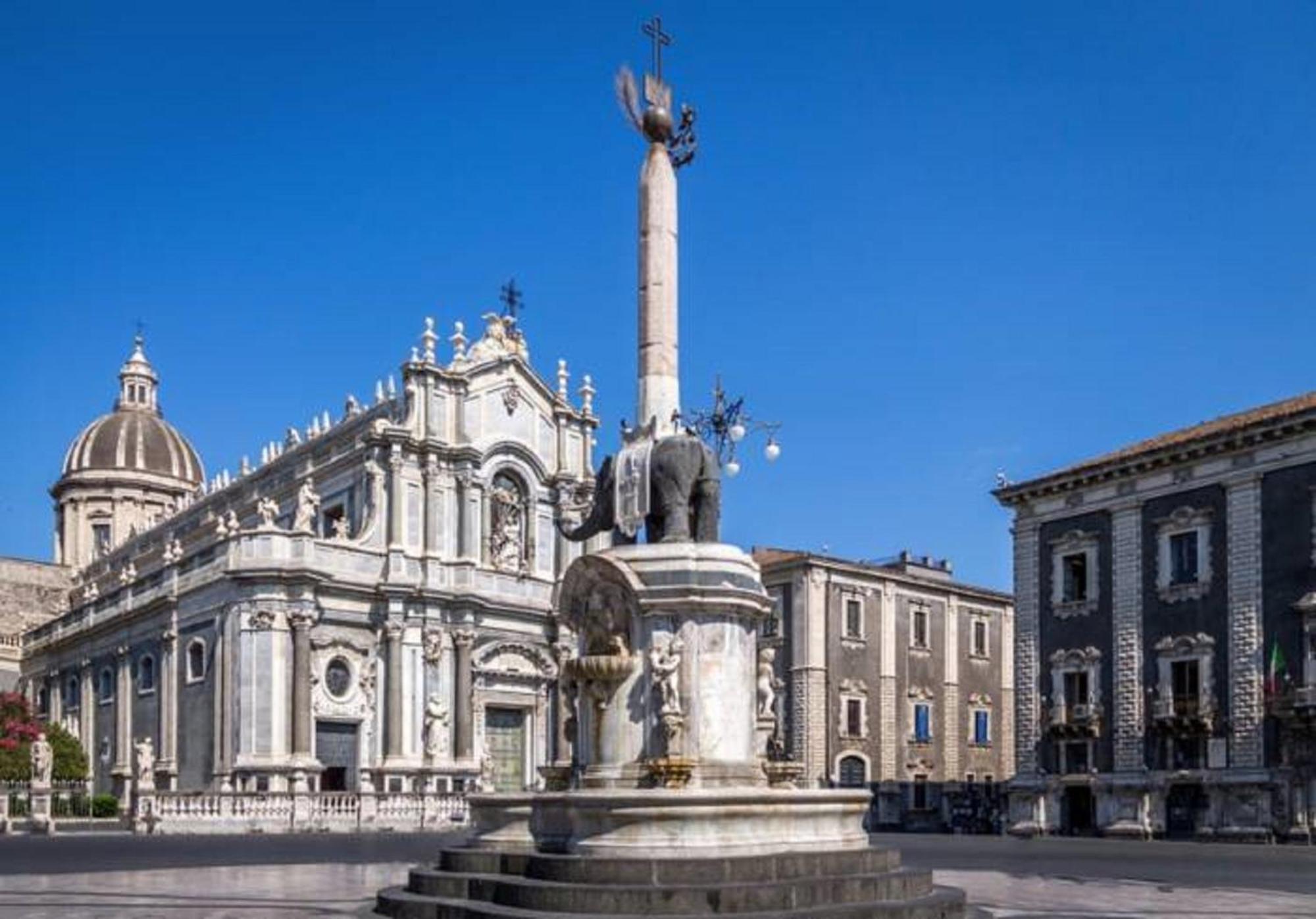 Catania Apartment Borgo Suite Autonomous Екстериор снимка